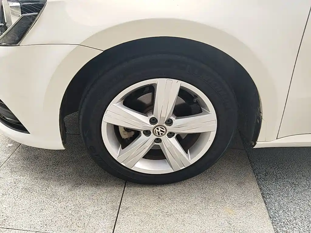 Volkswagen Lavida — миниатюра 23