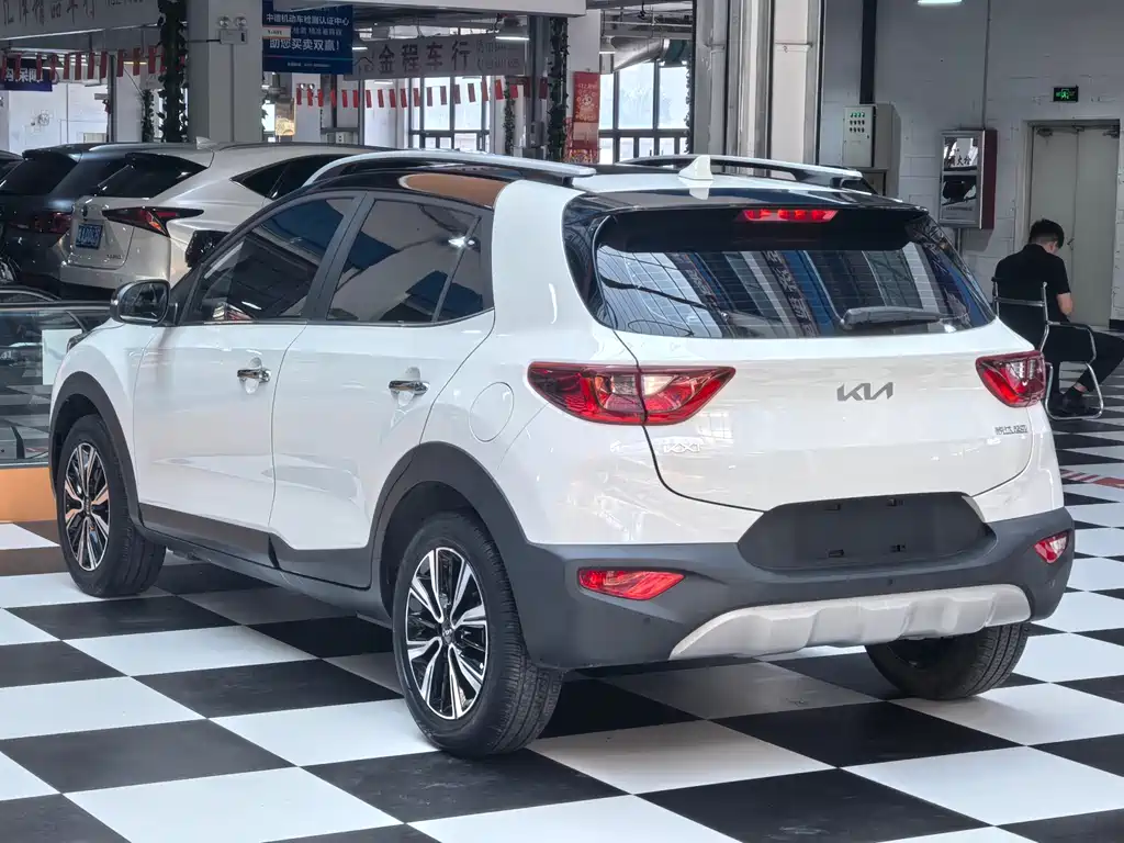Kia KX1 — миниатюра 6