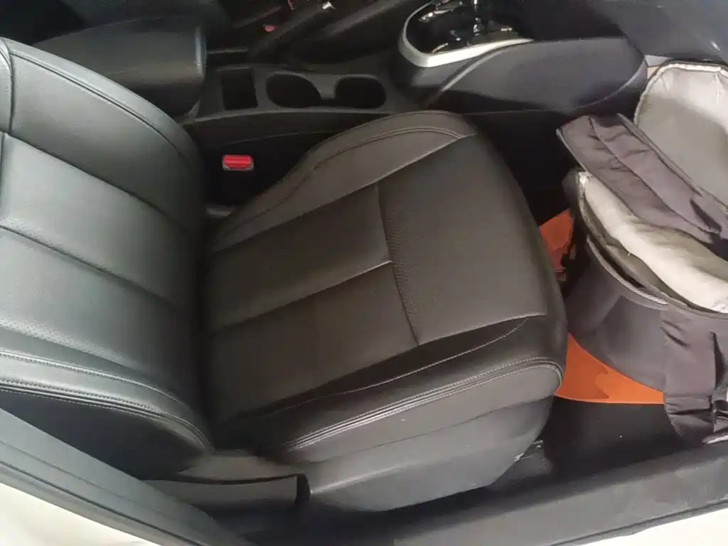 Nissan Qashqai — миниатюра 25
