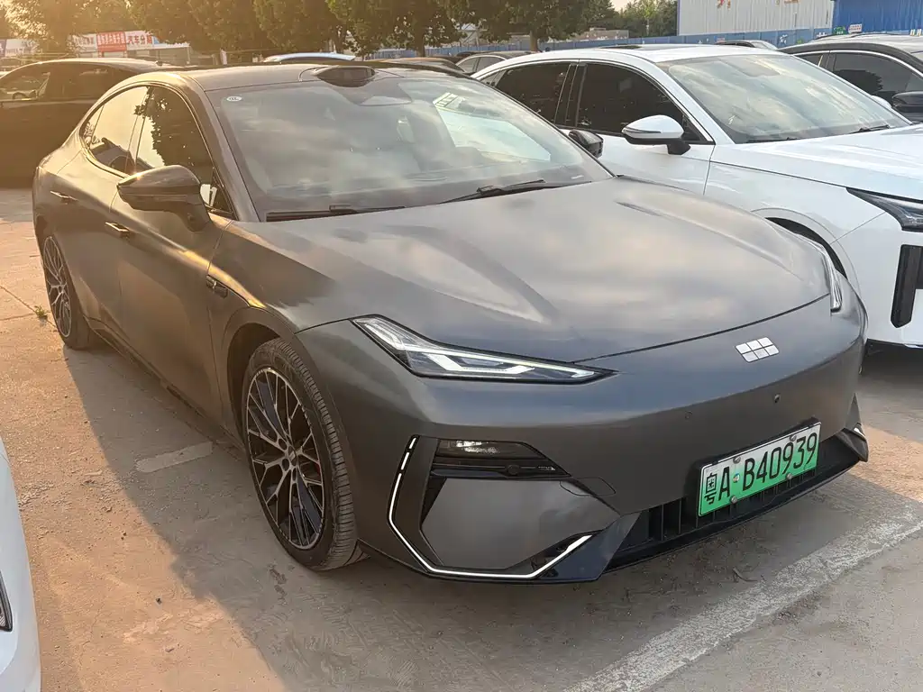 Geely Galaxy Galaxy E8 E8 2024 665km