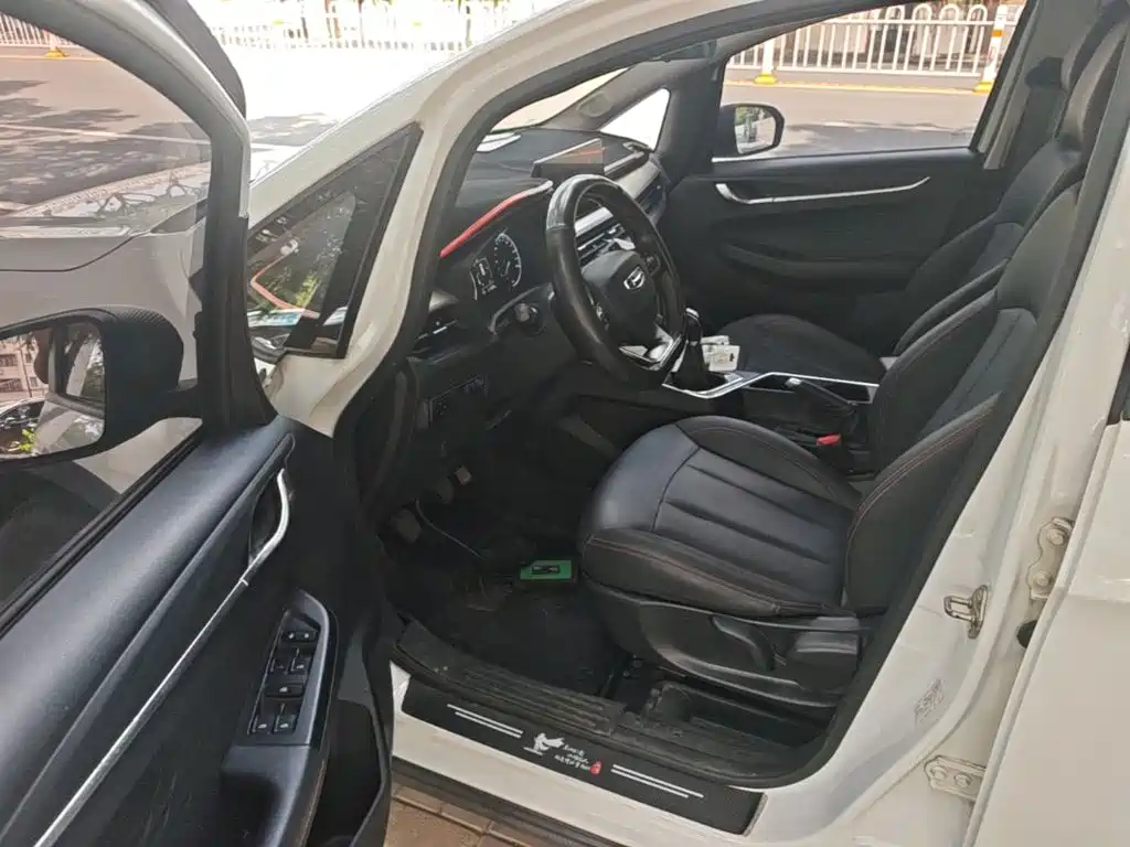 Geely Vision X3 — миниатюра 16
