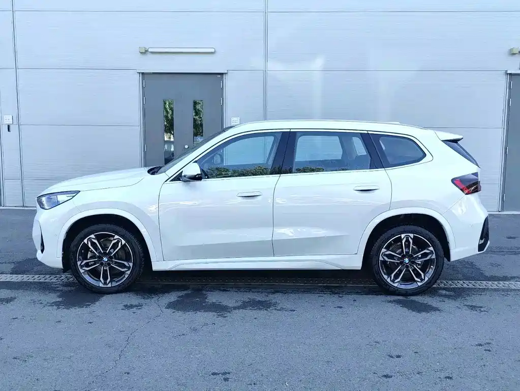 BMW X1 — миниатюра 3