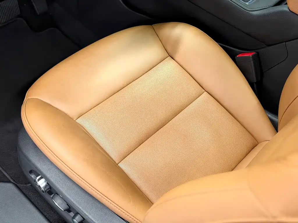 Cadillac XT4 — миниатюра 14