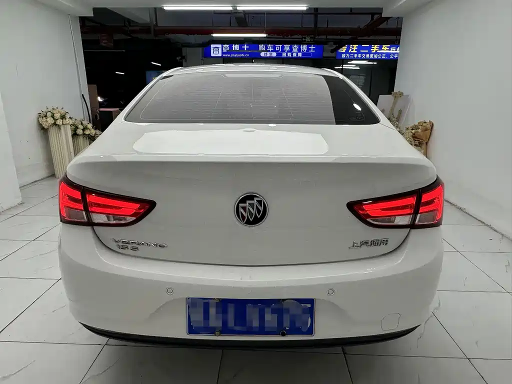 Buick Verano — миниатюра 9