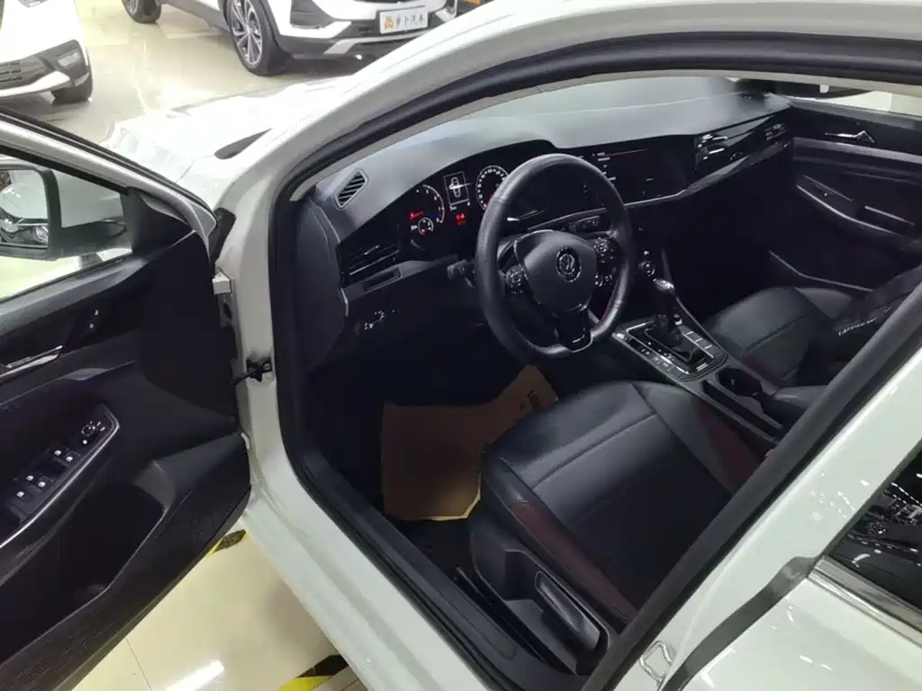 Volkswagen Bora — миниатюра 16