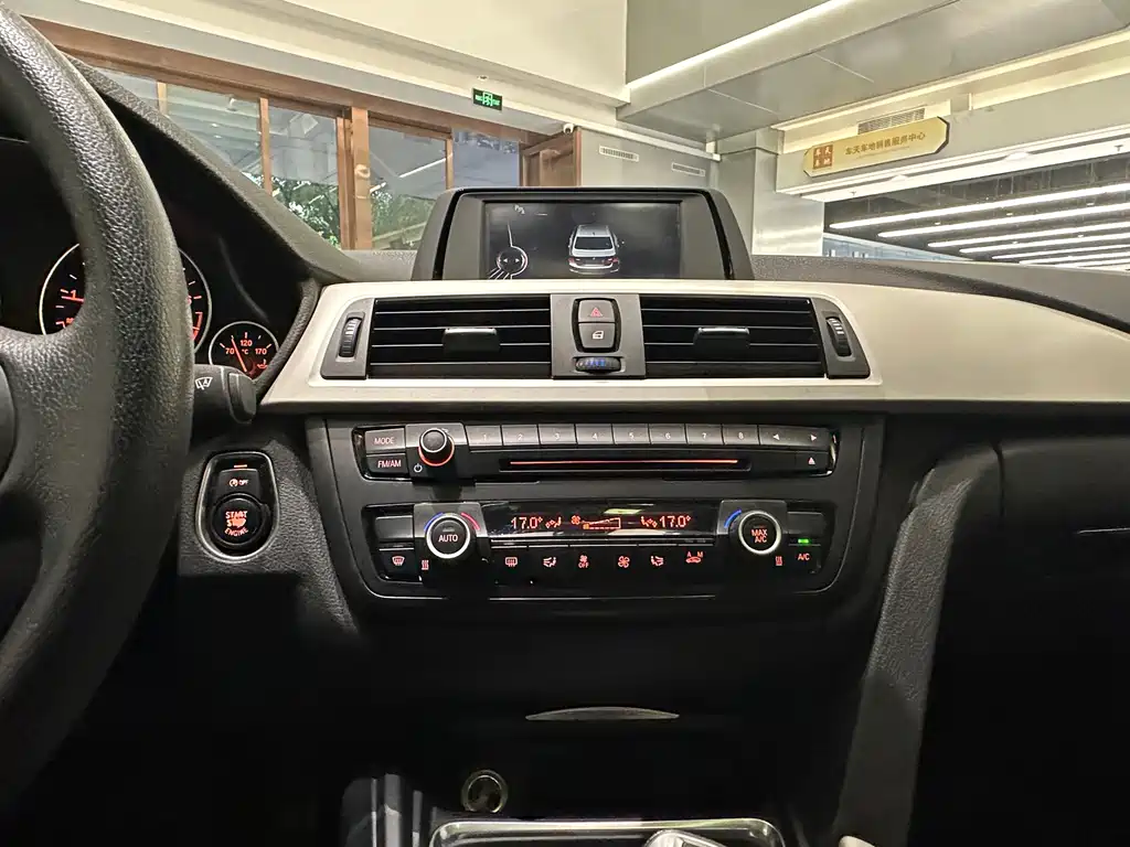 BMW 3 Series — миниатюра 19