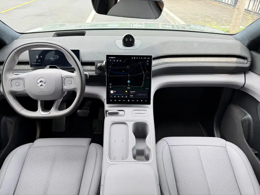 NIO EC6 — миниатюра 14