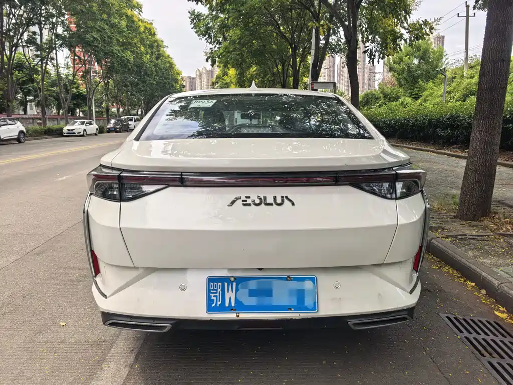 Aeolus Yixuan — миниатюра 15
