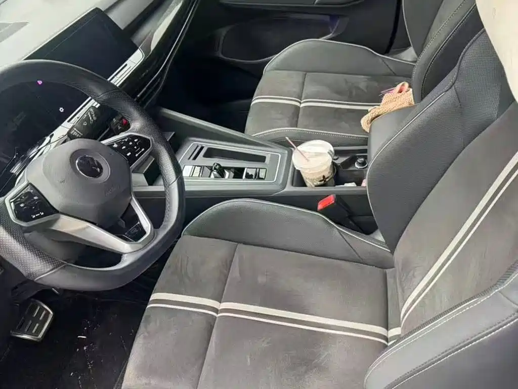Volkswagen Golf — миниатюра 9