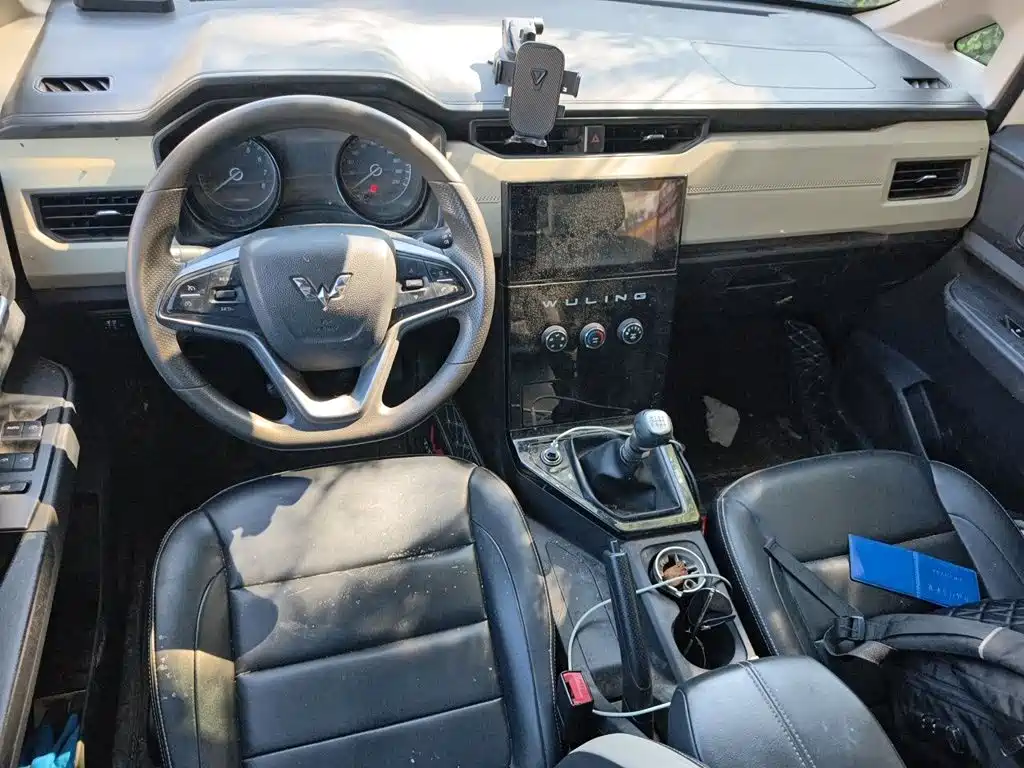 Wuling Hongguang PLUS — миниатюра 5