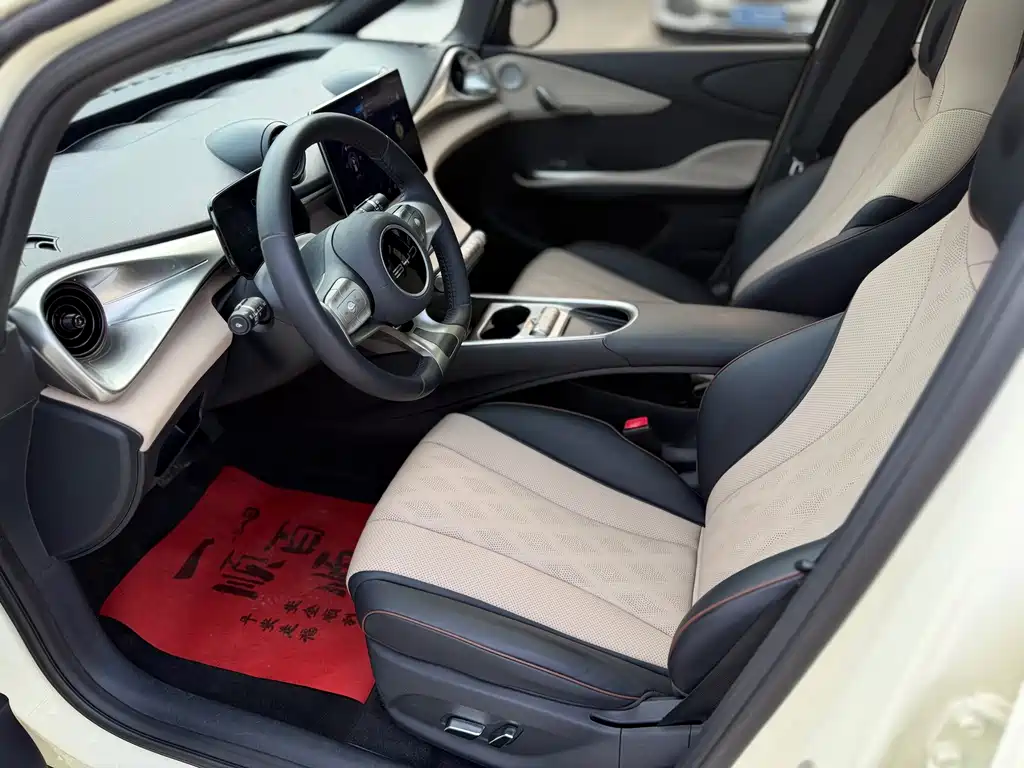 BYD Dolphin — миниатюра 8