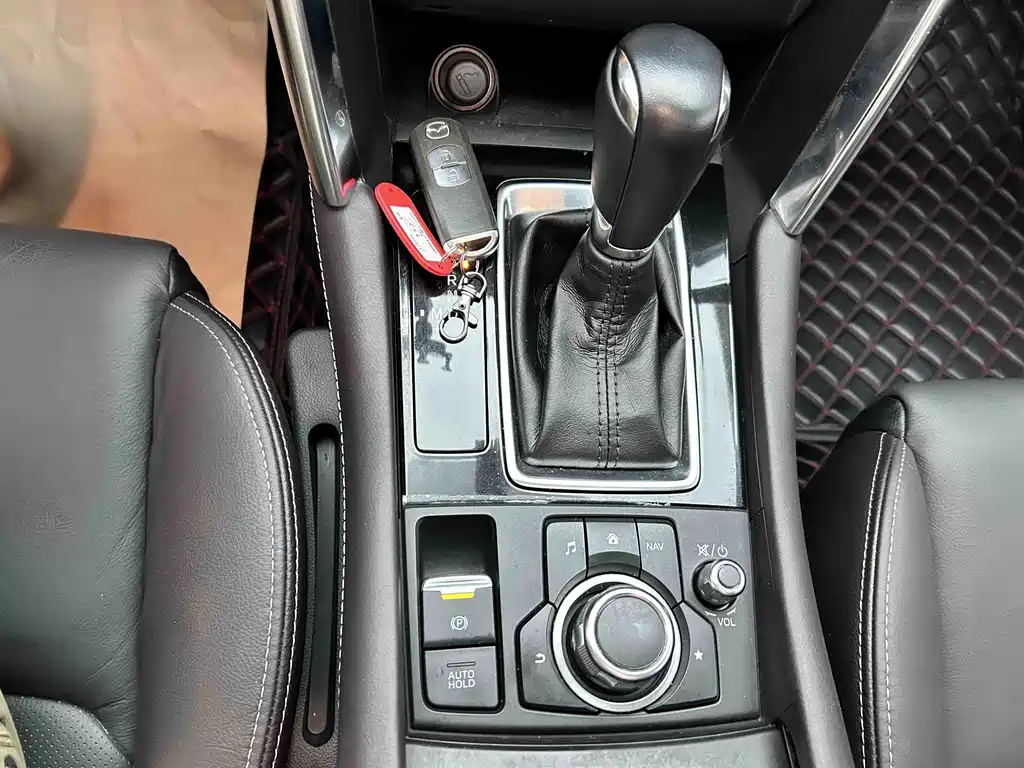 Mazda CX-4 2018 2.0L AT V