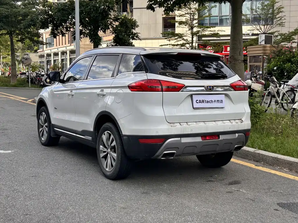Geely Boyue — миниатюра 6