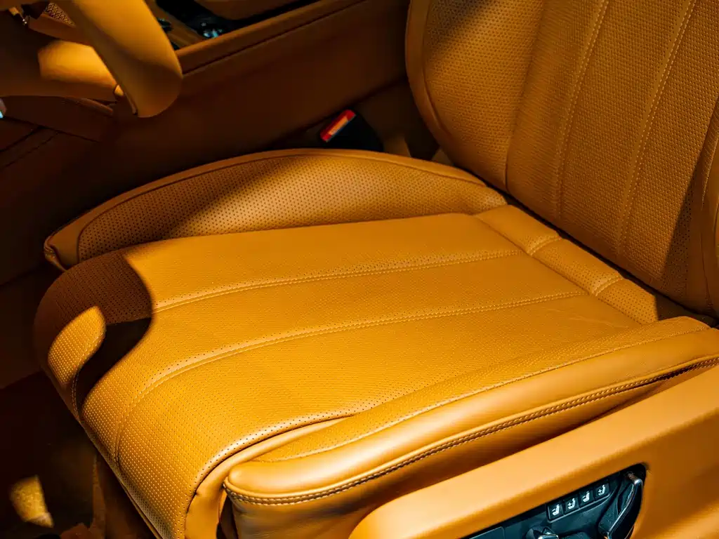 Bentley Bentayga — миниатюра 16