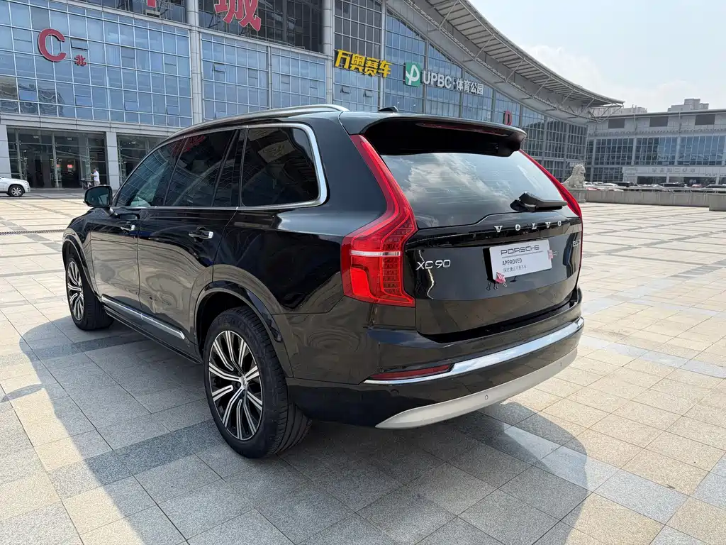 Volvo XC90 — миниатюра 15