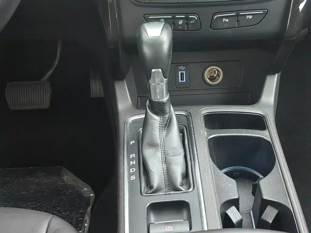 Ford Kuga — миниатюра 13