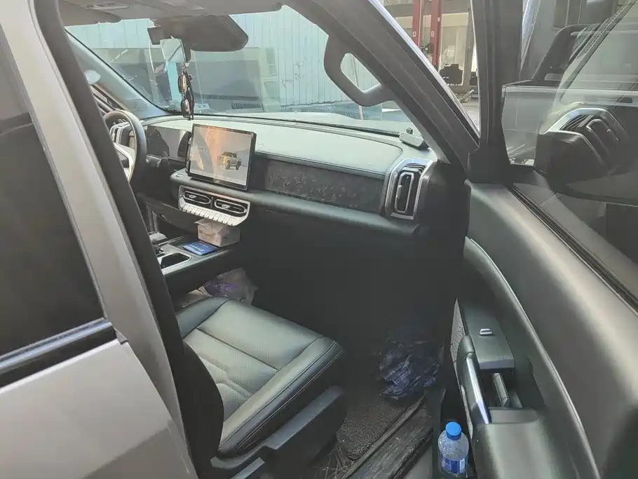 Dongfeng 郑州日产Z9 — миниатюра 8