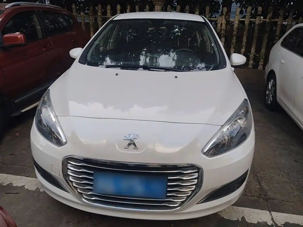 Peugeot 308 — миниатюра 3