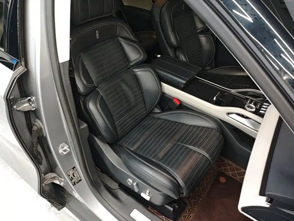 Lincoln Nautilus — миниатюра 25