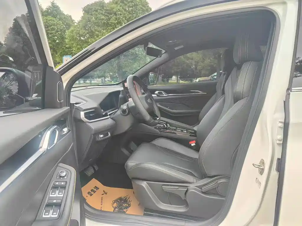 Geely Binyue 2025 L 1.5TD DCT