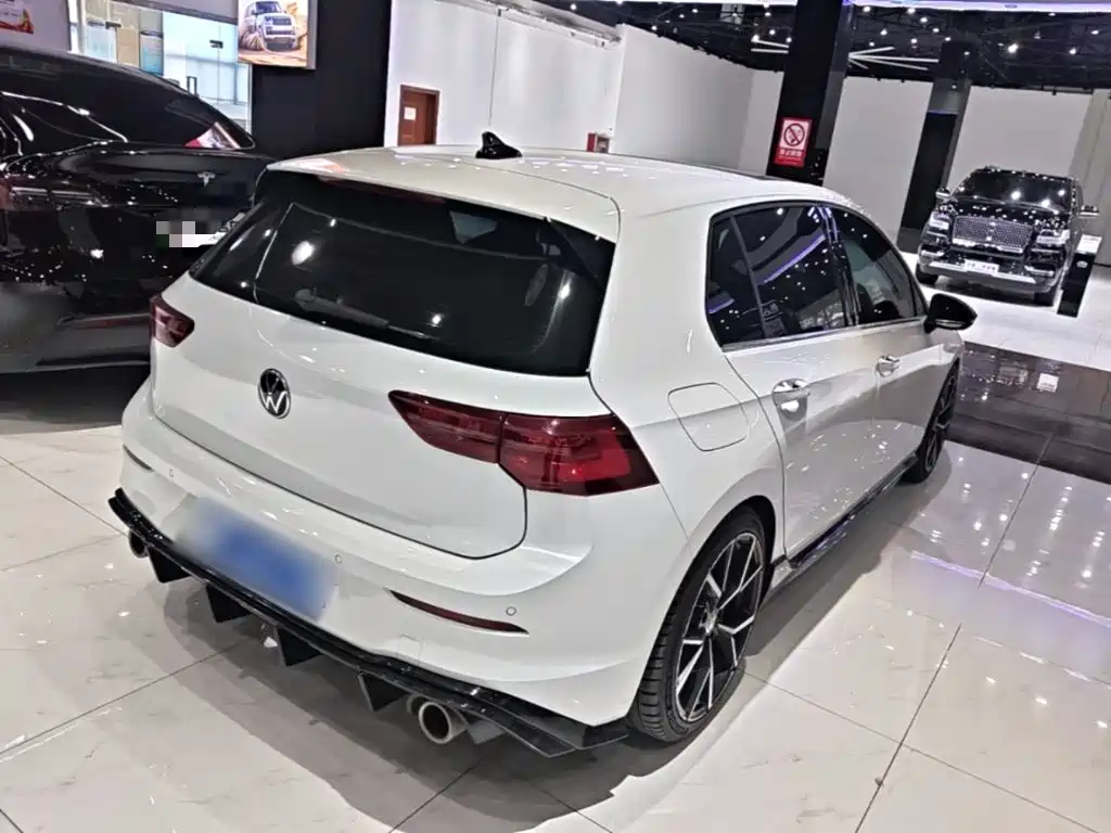 Volkswagen Golf — миниатюра 7