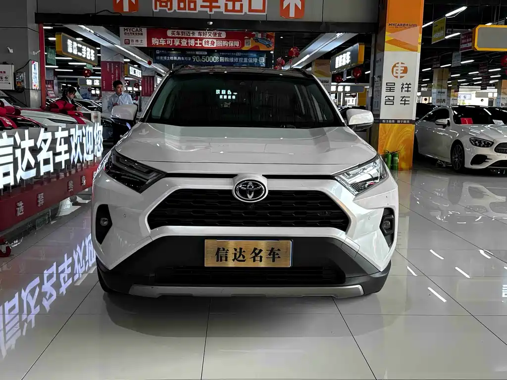 Toyota RAV4 — миниатюра 2