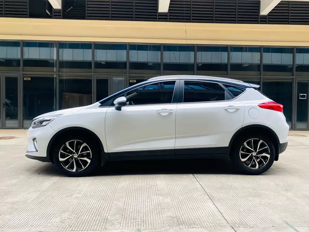 GEELY AUTOMOBILE EMGRAND GS