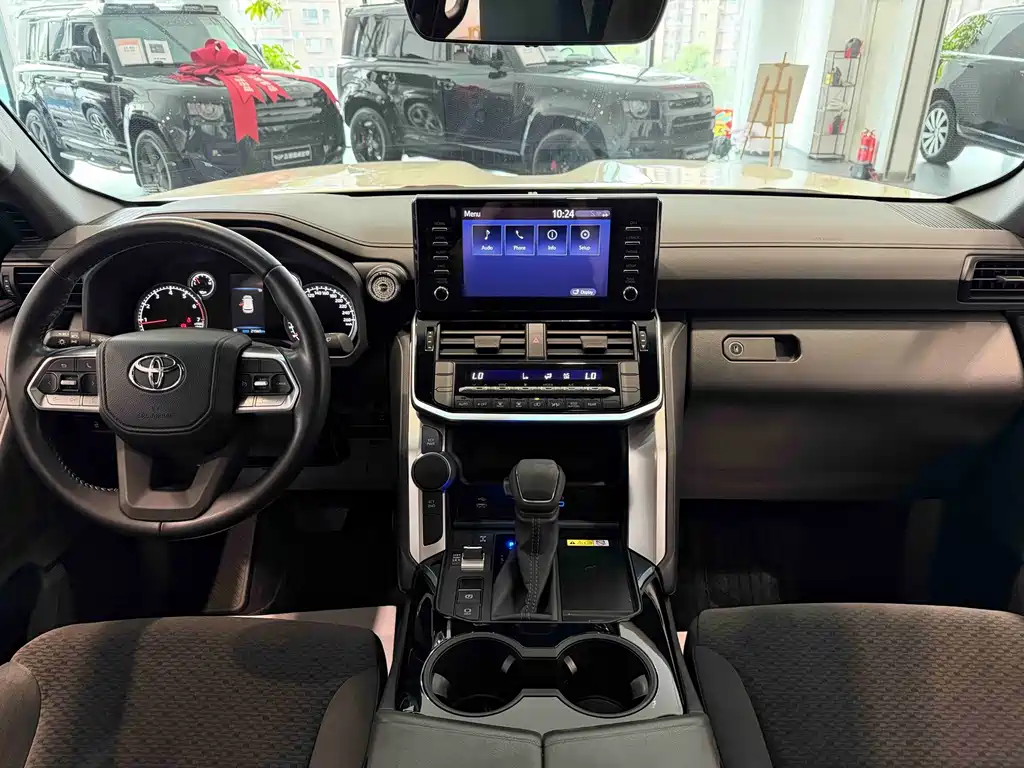 Toyota Land Cruiser — миниатюра 18