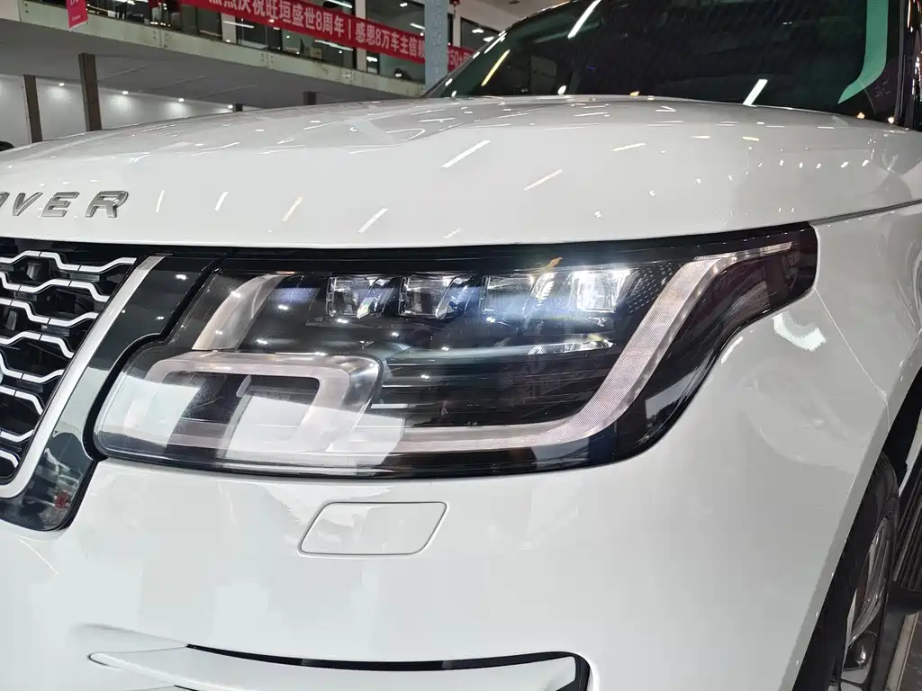 Land Rover Range Rover 2020 3.0 L6 Long Wheelbase