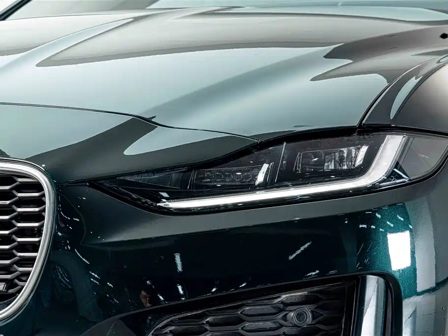 Jaguar XEL — миниатюра 4