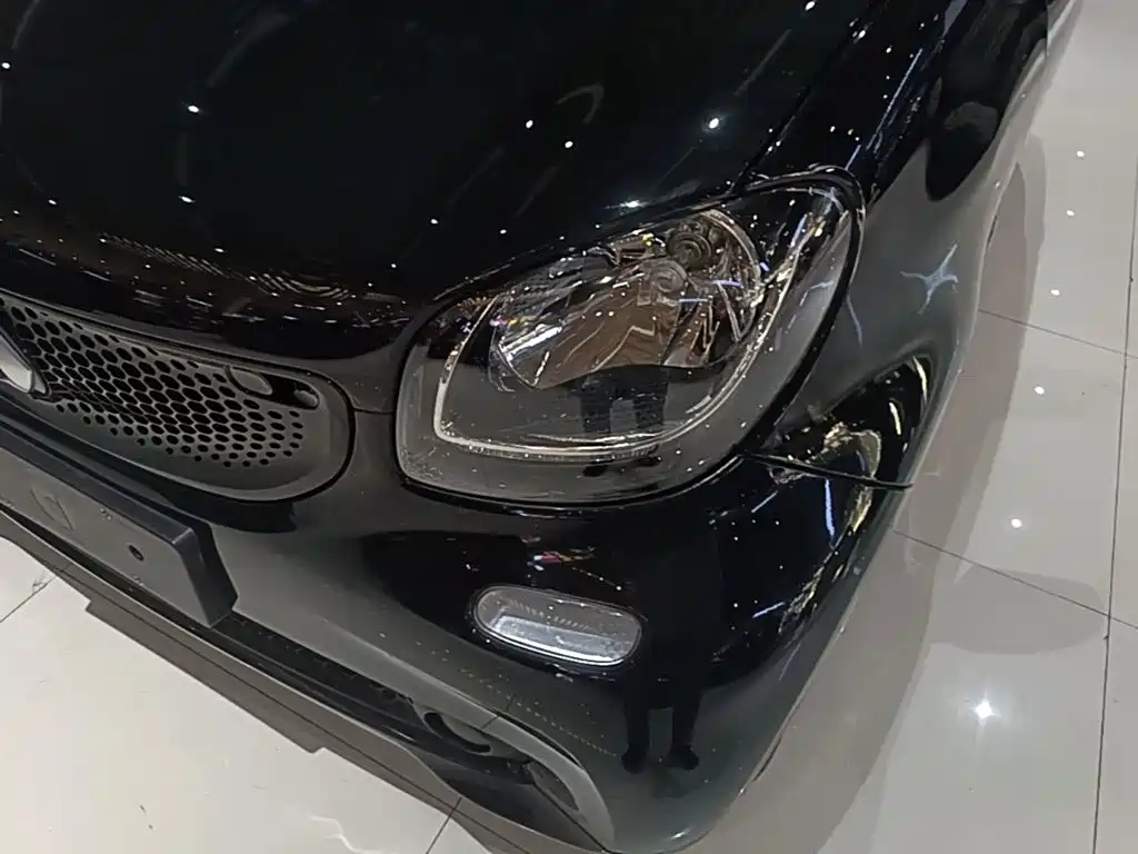 smart Smart Fortwo — миниатюра 24