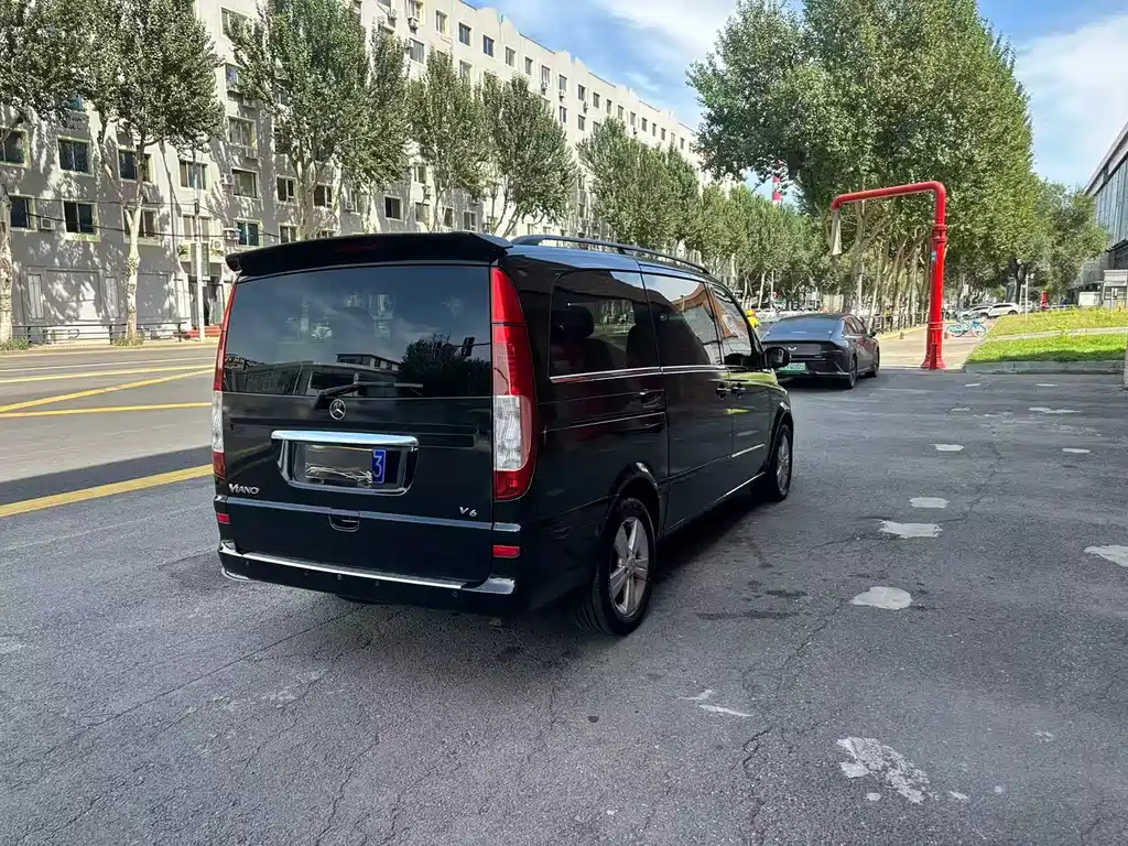Mercedes-Benz Viano — миниатюра 9