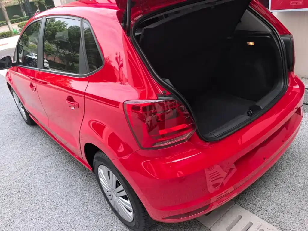 Volkswagen Polo — миниатюра 5