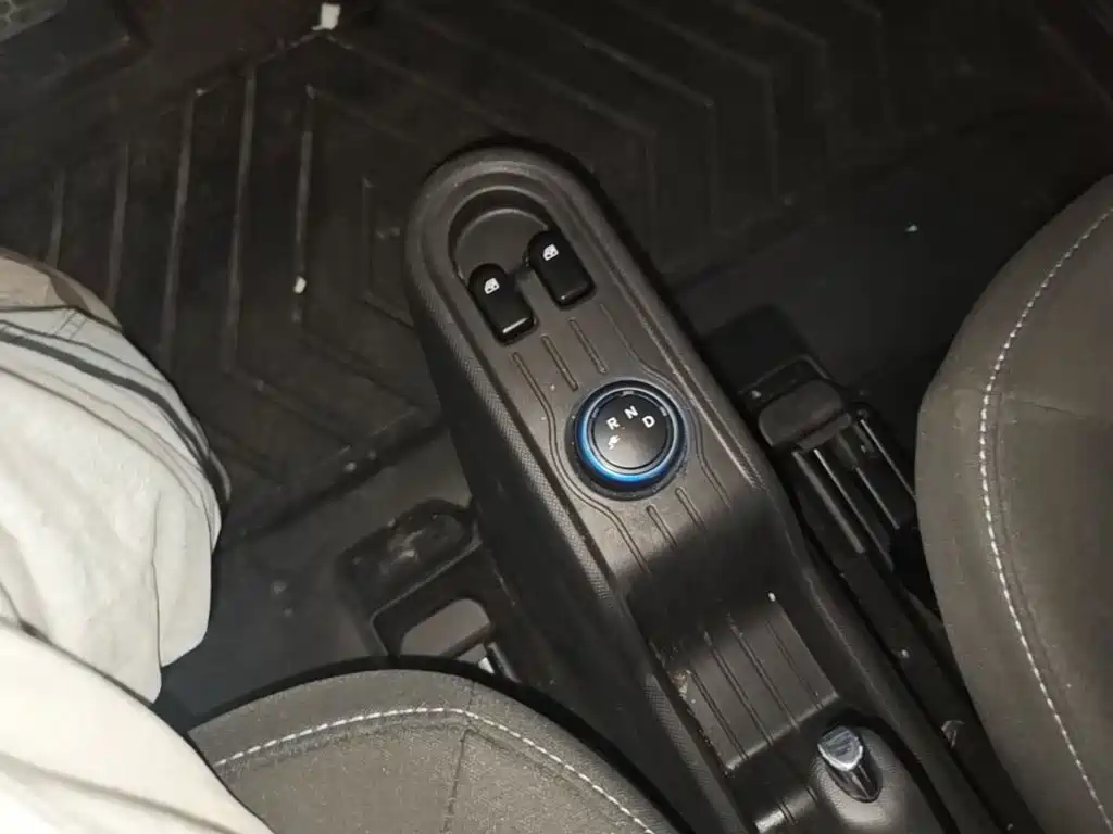 Wuling MINIEV — миниатюра 14