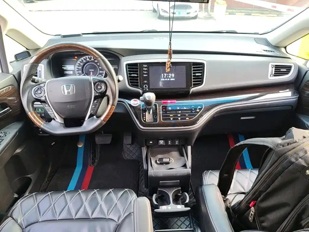 Honda Odyssey — миниатюра 10