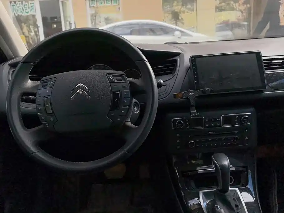 Citroen C5 — миниатюра 12
