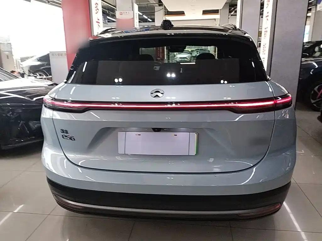 NIO ES6 — миниатюра 6
