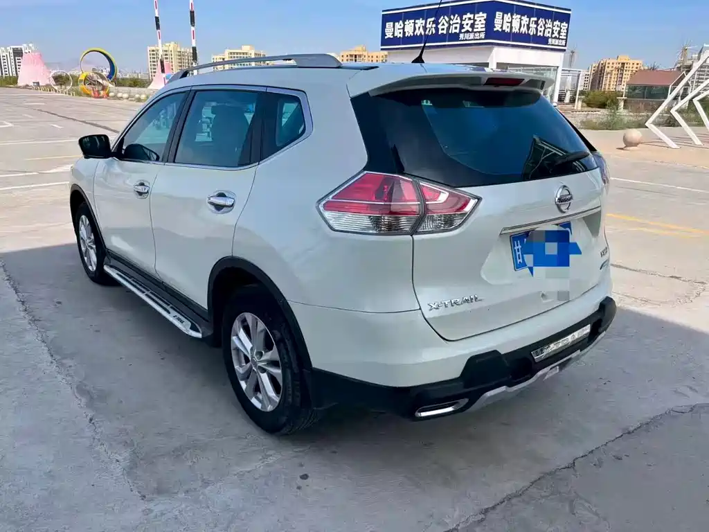 Nissan X-Trail — миниатюра 4