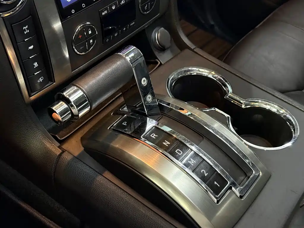 Hummer H2 — миниатюра 16