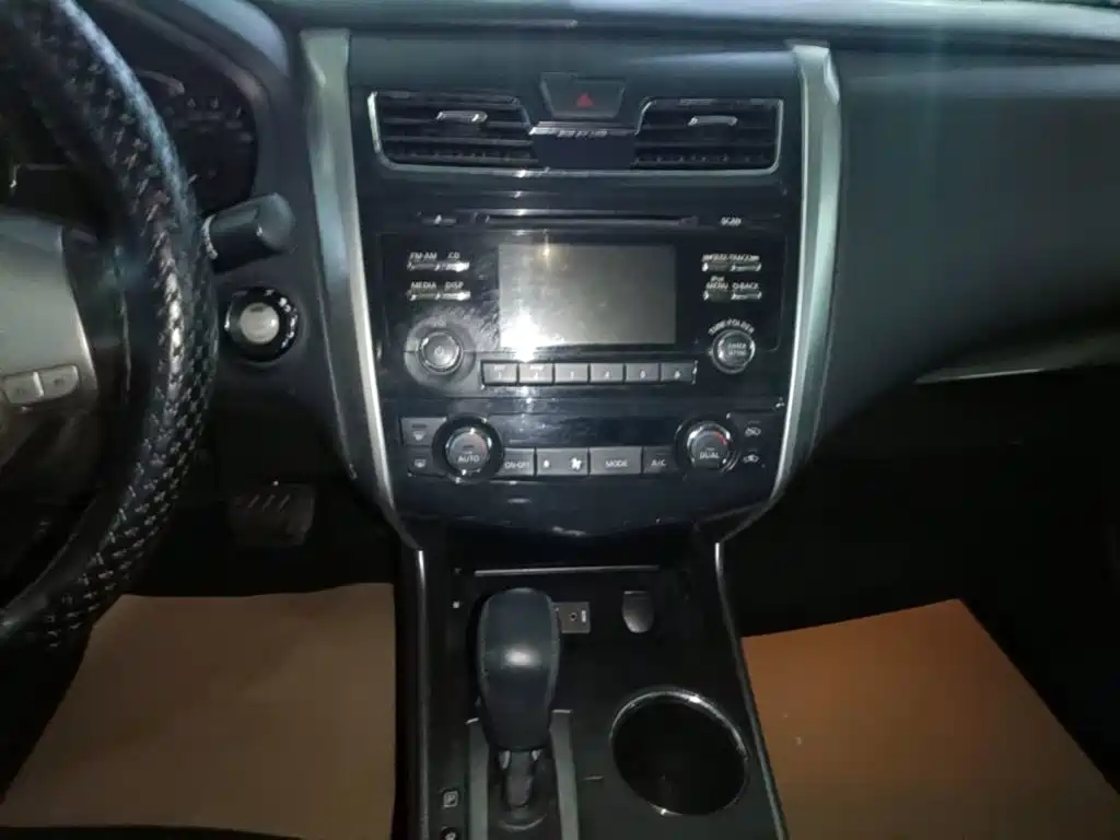 Nissan Teana — миниатюра 13