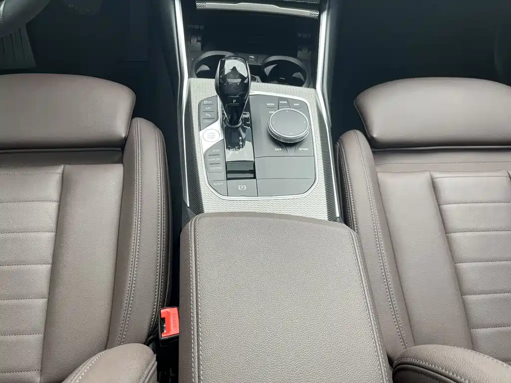 BMW 3 Series — миниатюра 28