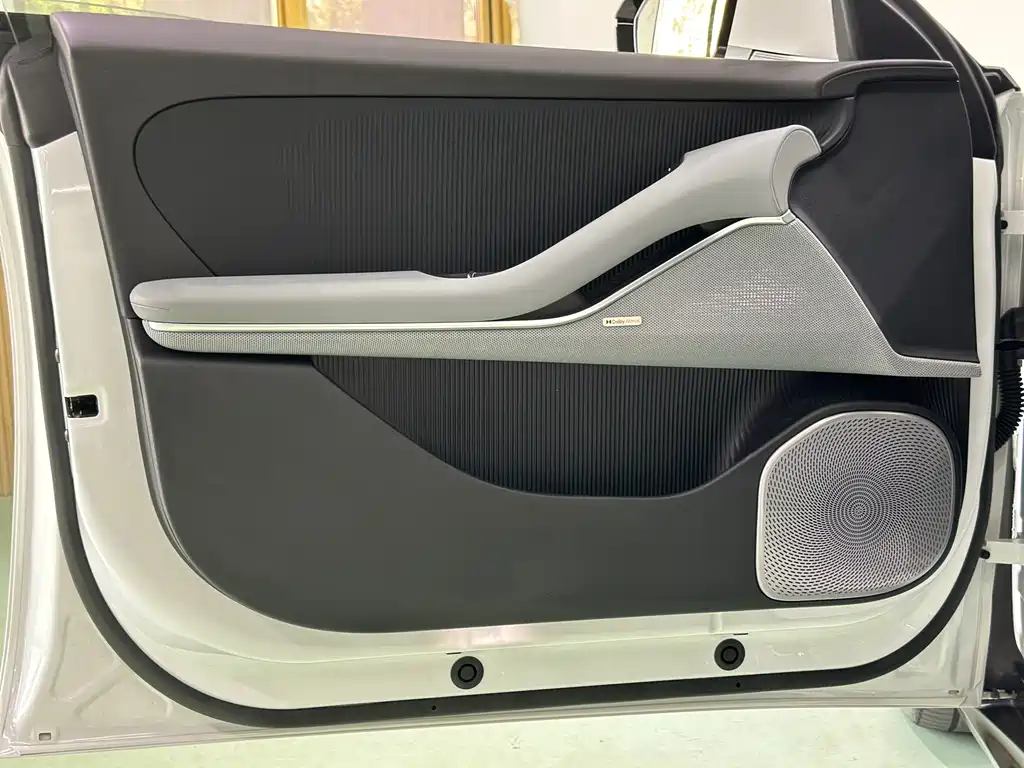 NIO ET5 — миниатюра 11