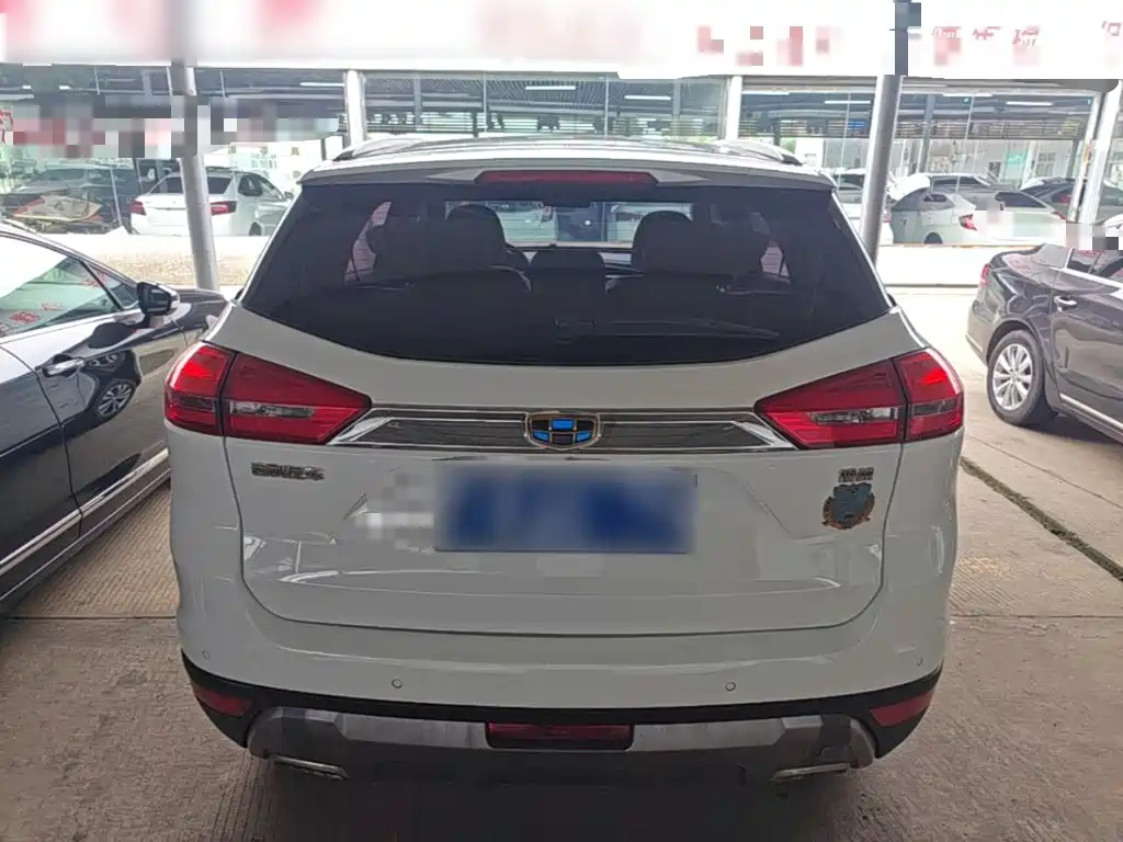 Geely Boyue — миниатюра 6