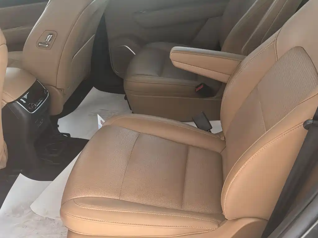 Li Auto Li ONE — миниатюра 5