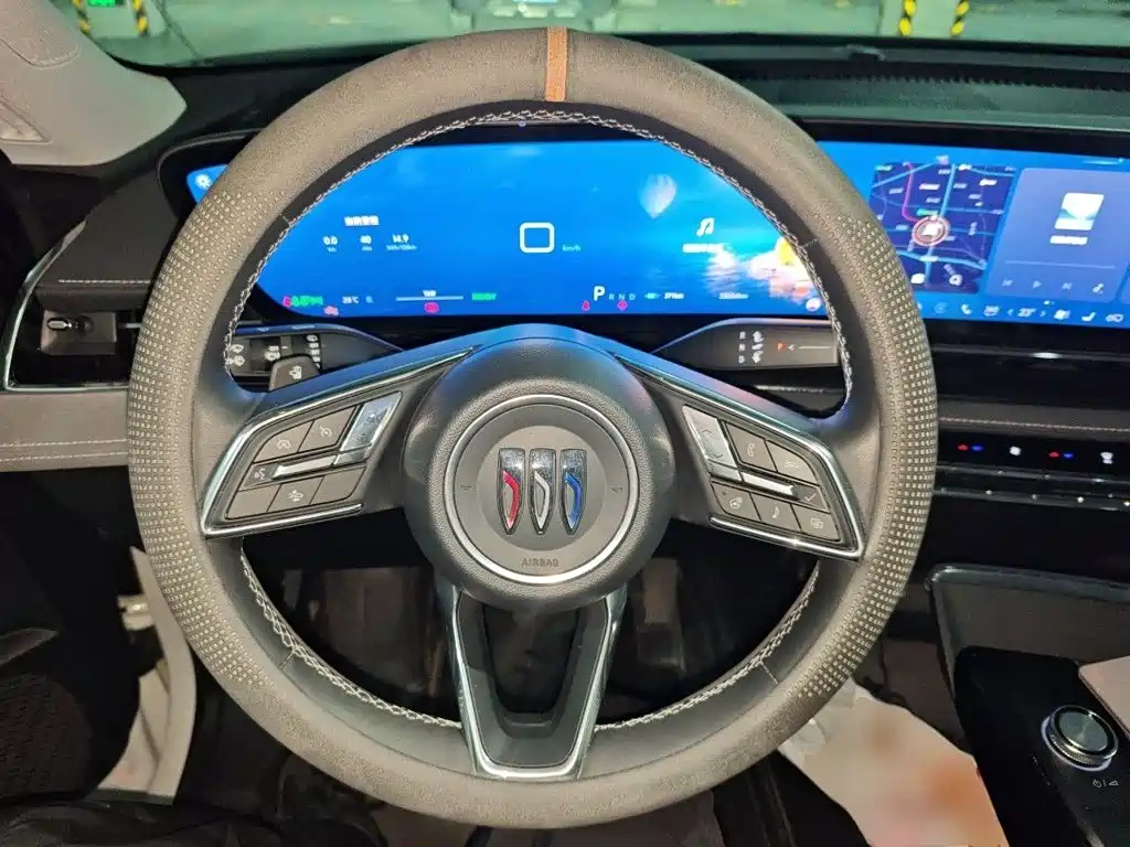 Buick E5 — миниатюра 6