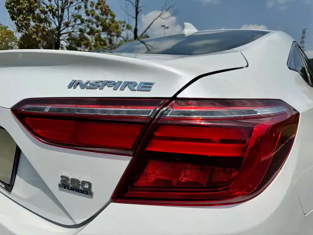 Honda Inspire — миниатюра 17