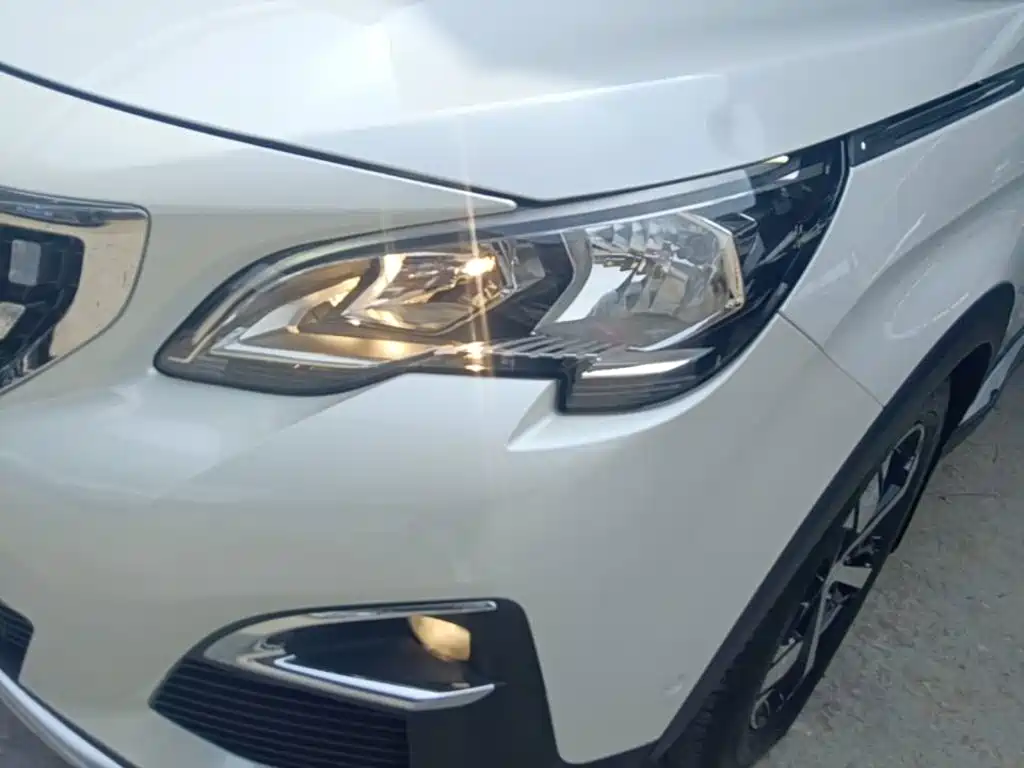 Peugeot 4008 — миниатюра 24