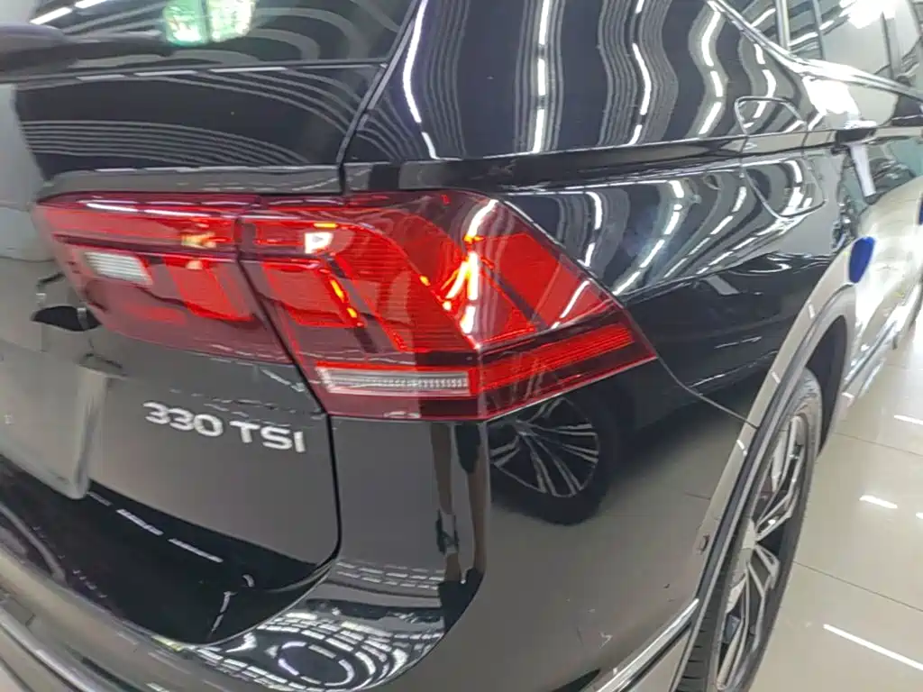 Volkswagen Tiguan L — миниатюра 8