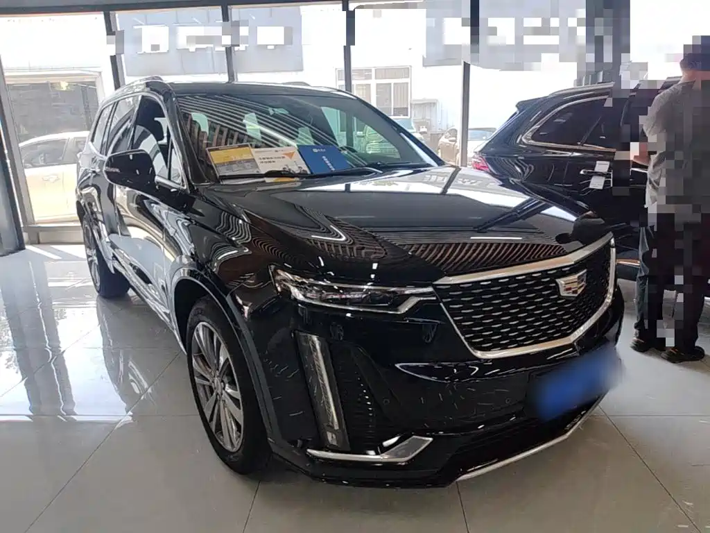 Cadillac XT6 2021 28T мест Luxury