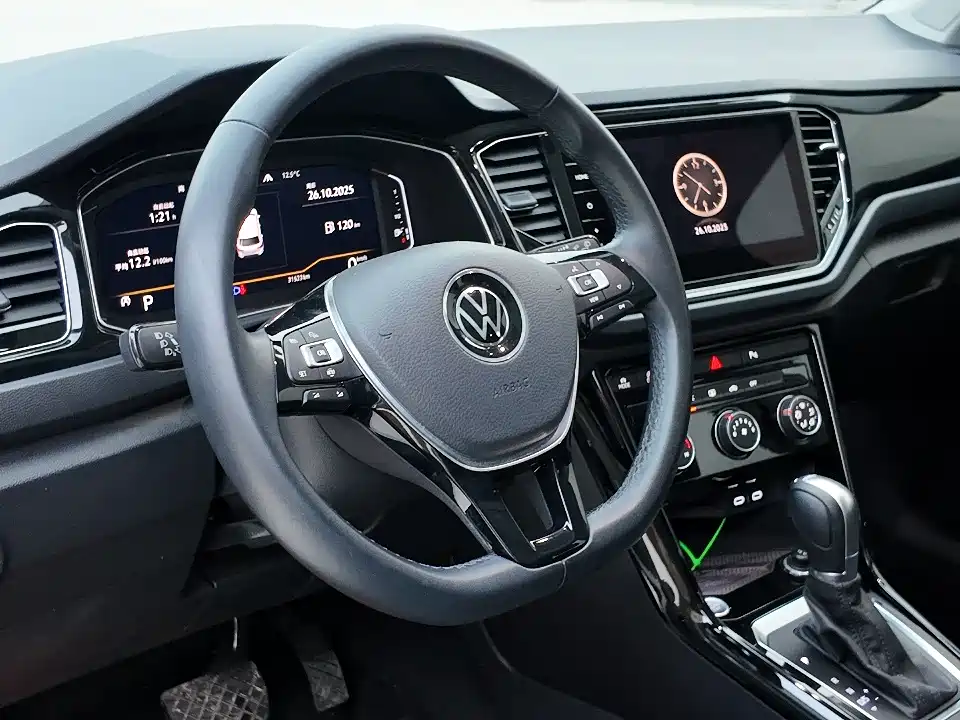 VOLKSWAGEN T ROC EXPLORING SONGS